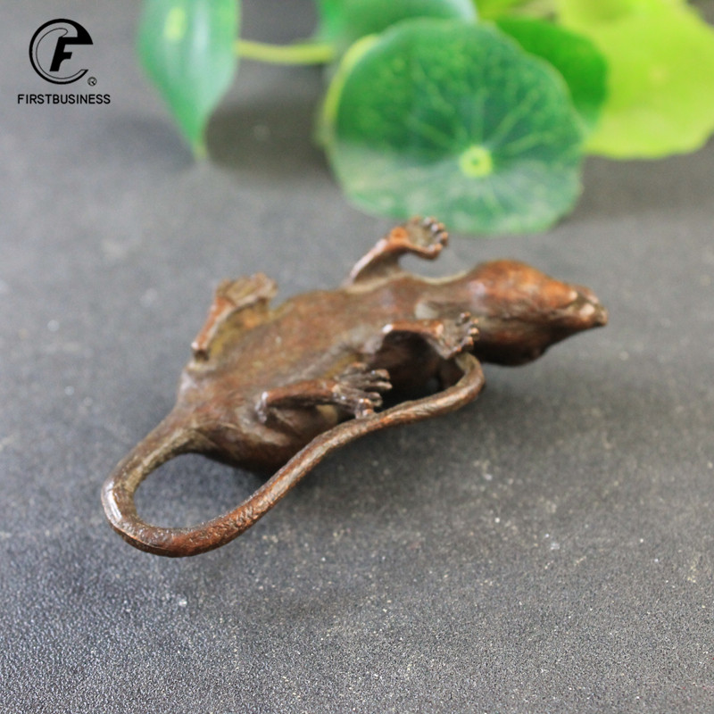 Figurine di topo grande ratto  - Aquarium Fish Names recensione e prezzo